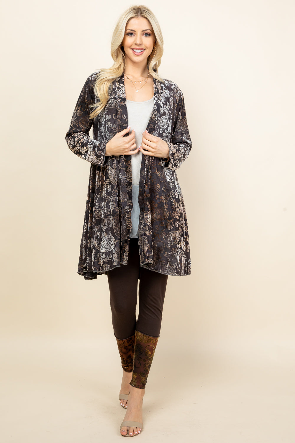 Chloe Paisley Velvet Jacket – Simplicitie USA